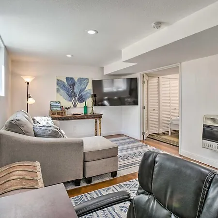 Charming Denver Apartment Less Than 5 Mi To Denver! Exterior photo
